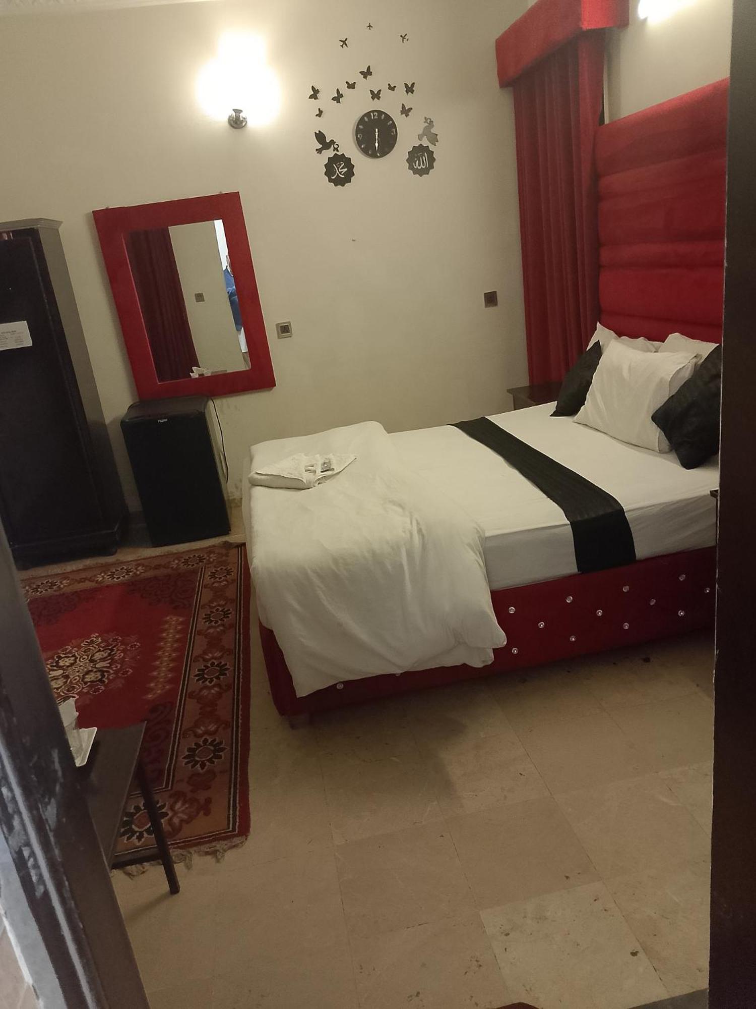 Hotel Royal Grand Lahore Exterior photo