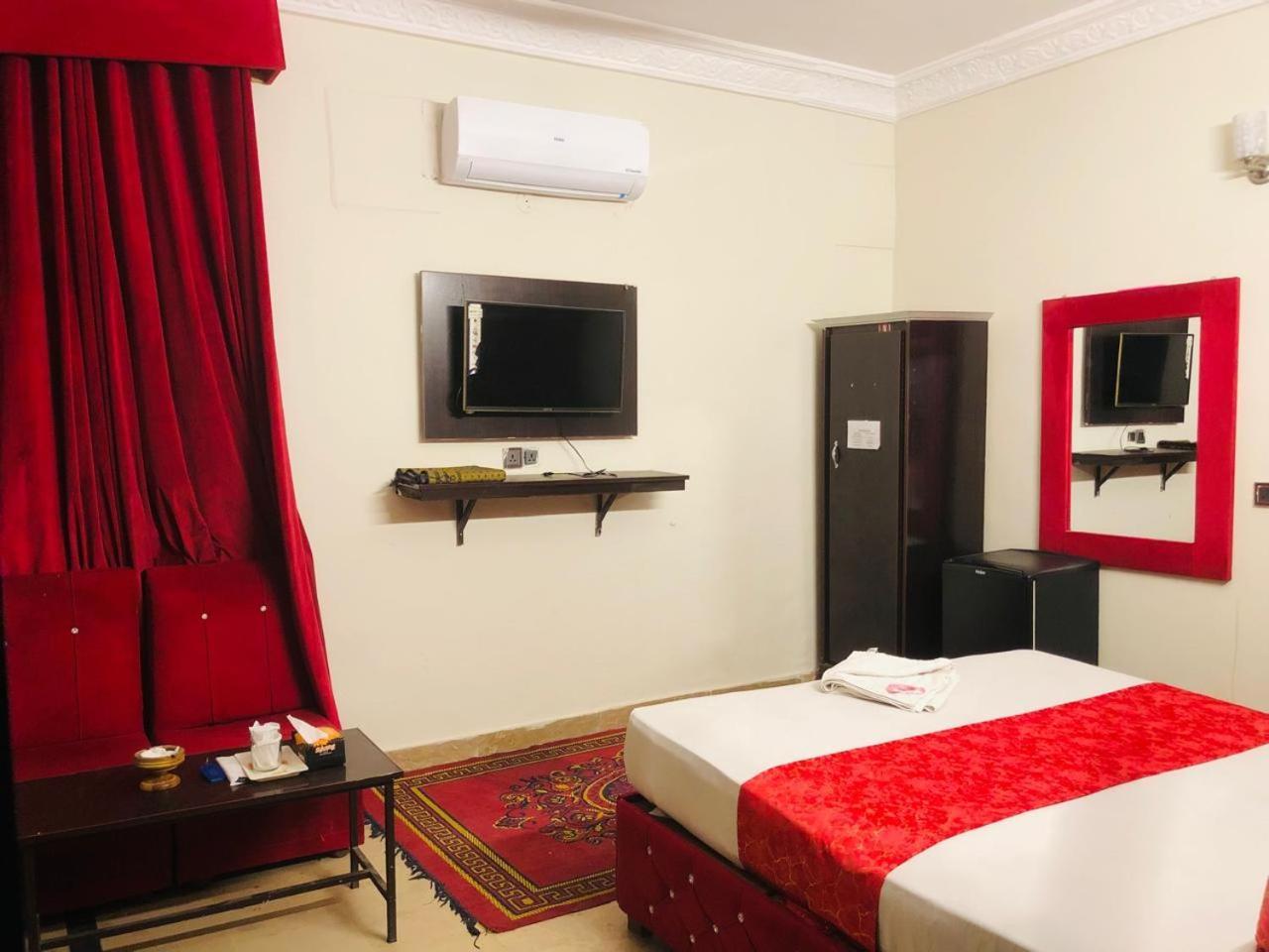 Hotel Royal Grand Lahore Exterior photo